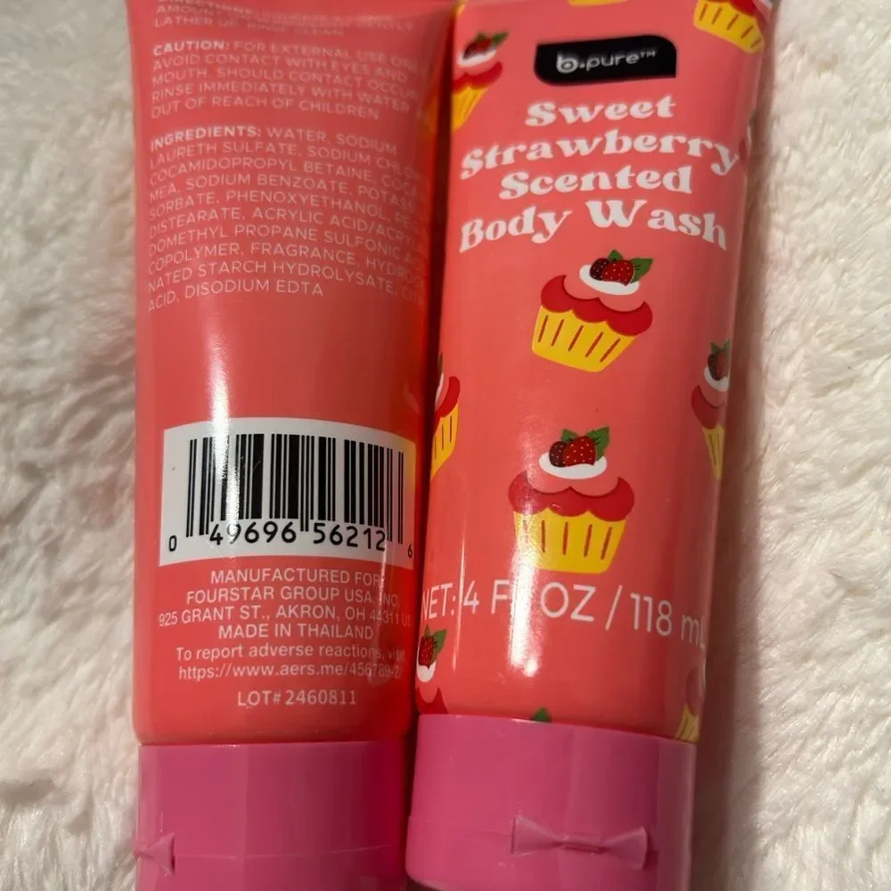 🎁Sweet Strawberry Scented Body Wash - Pink(Set Of 2)💥